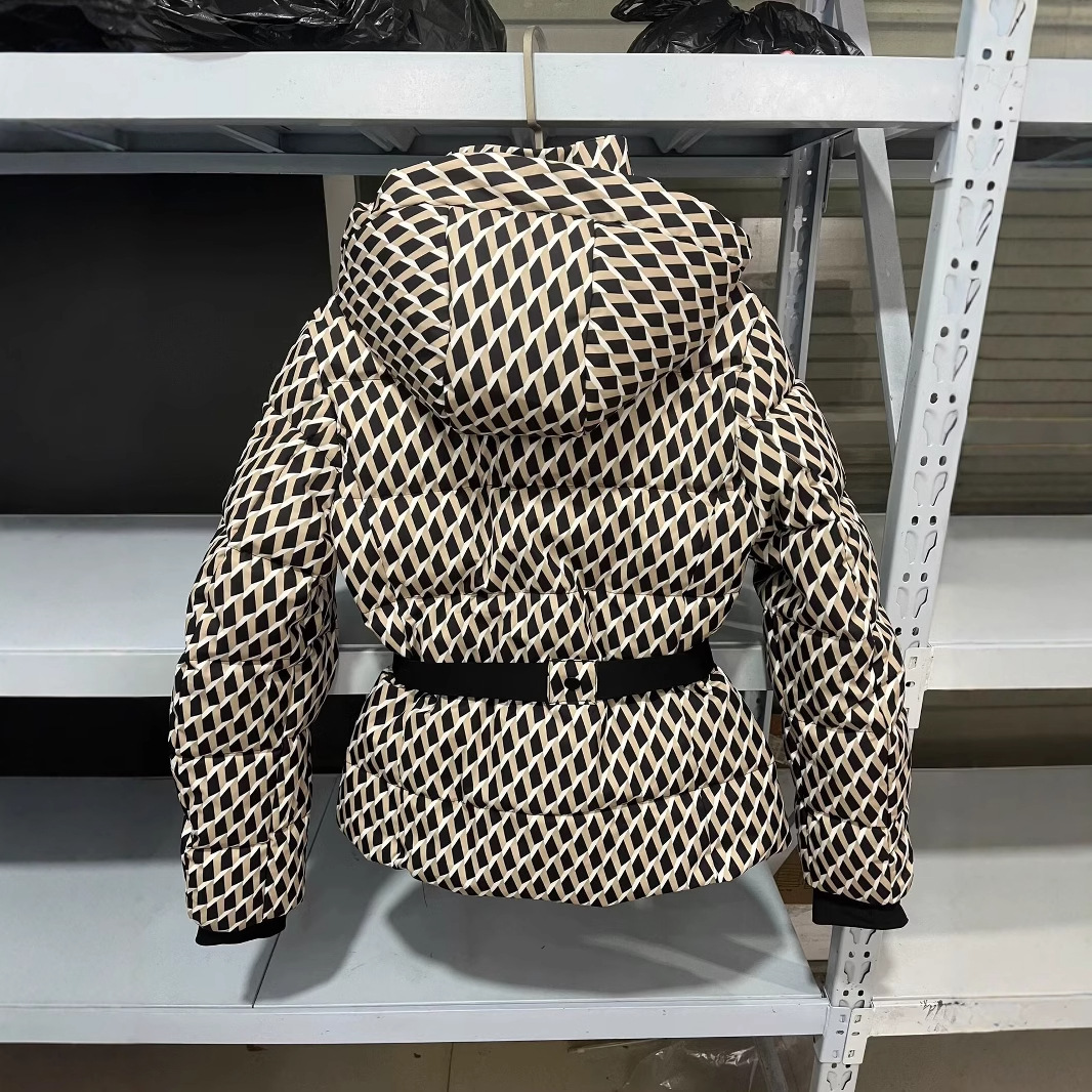 Зимний лыжный комплект из двух – обзор и цена Winter Clothing Clearance Sale